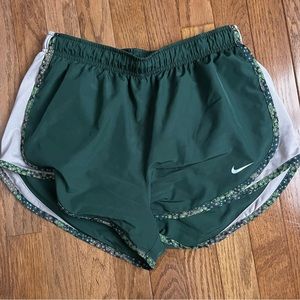 Nike Tempo running short